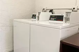 717 SW 11th Ave, Miami, FL 33130 - Photo 11