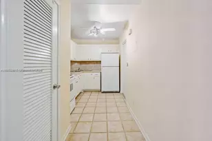 124 NE 19th Ct, Wilton Manors, FL 33305 - Photo 15