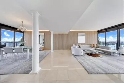 1000 Venetian Way #1902, Miami, FL 33139 - Photo 5