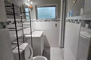 250 SE Park St, Dania Beach, FL 33004 - Photo 7