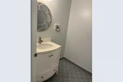 10270 NW 46th St #., Doral, FL 33178 - Photo 11