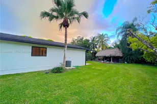 22600 SW 180th Ct, Miami, FL 33170 - Photo 37