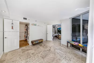 2000 Towerside Ter #510, Miami, FL 33138 - Photo 21