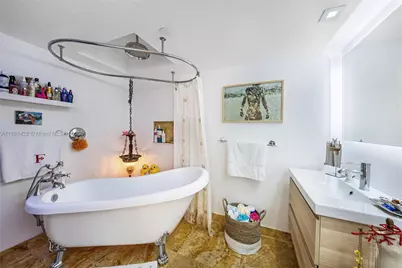 2000 Towerside Ter #510, Miami, FL 33138 - Photo 19