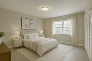 250 NW 107th Ave, Miami, FL 33172 - Photo 11