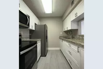 250 NW 107th Ave #202, Miami, FL 33172 - Photo 7