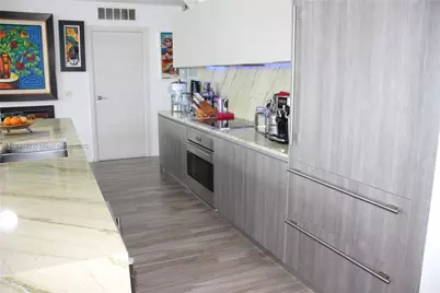 801 S Miami Ave #5508, Miami, FL 33130 - Photo 19