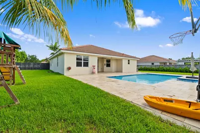 12750 SW 225th St, Miami, FL 33170 - Photo 9