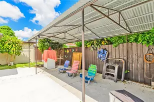 421 SW 64th Way, Pembroke Pines, FL 33023 - Photo 31