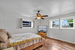 421 SW 64th Way, Pembroke Pines, FL 33023 - Photo 19