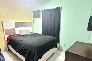 309 E 18th St, Hialeah, FL 33010 - Photo 9