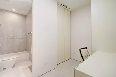 18501 Collins Ave #5001, Sunny Isles Beach, FL 33160 - Photo 23