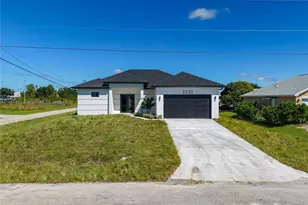 821 Frederick Reid St E, Lehigh Acres, FL 33974 - Photo 7