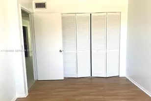 9450 Live Oak Pl, Davie, FL 33324 - Photo 15