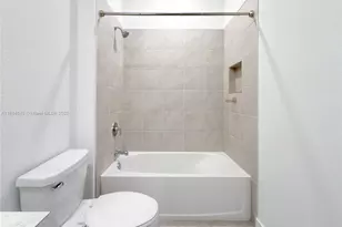 848 NW 3rd Way, Pompano Beach, FL 33060 - Photo 23