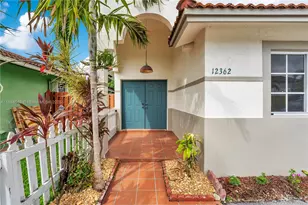 12362 NW 98th Pl, Hialeah Gardens, FL 33018 - Photo 3
