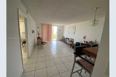 [Address not provided], Miami Beach, FL 33141 - Photo 5