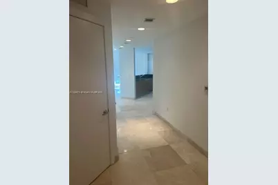 1050 Brickell #3314, Miami, FL 33131 - Photo 3