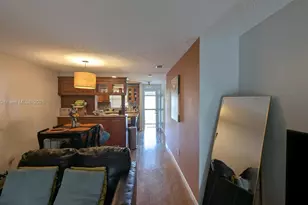 6001 Shaker Wood Cir, Tamarac, FL 33319 - Photo 7