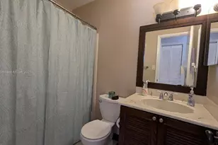 6001 Shaker Wood Cir, Tamarac, FL 33319 - Photo 13