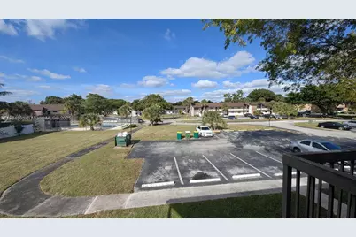 6001 Shakerwood Cir #205, Tamarac, FL 33319 - Photo 17