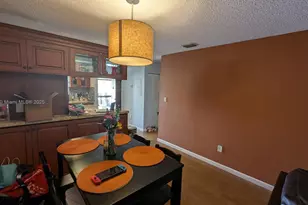 6001 Shaker Wood Cir, Tamarac, FL 33319 - Photo 5