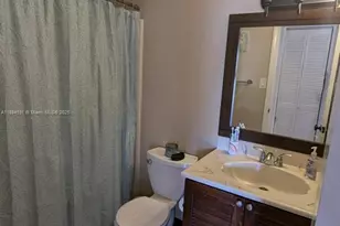 6001 Shaker Wood Cir, Tamarac, FL 33319 - Photo 11