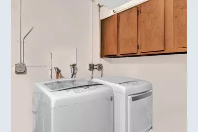 9900 SW 12 St, Pembroke Pines, FL 33025 - Photo 31