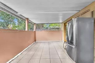 9900 SW 12th St, Pembroke Pines, FL 33025 - Photo 25