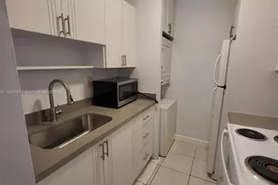 11484 Royal Palm Blvd, Coral Springs, FL 33065 - Photo 9