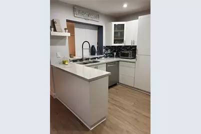 6940 NW 17th St, Margate, FL 33063 - Photo 3