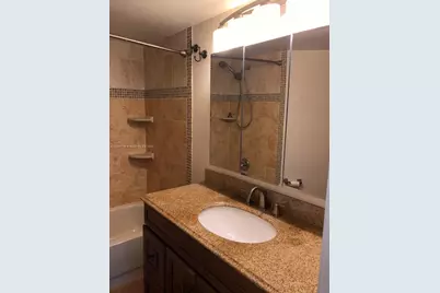 215 Lake Pointe Dr #103, Oakland Park, FL 33309 - Photo 13