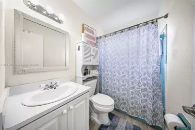 17931 NW 85th Ave, Hialeah, FL 33015 - Photo 31