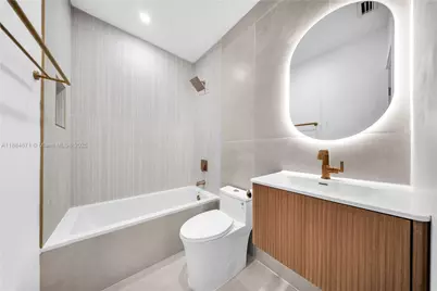 5250 NW 4th St, Miami, FL 33126 - Photo 27