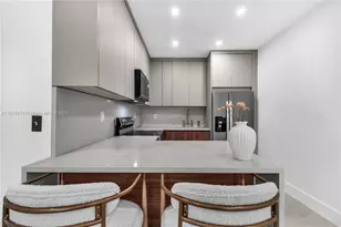 5250 NW 4th St, Miami, FL 33126 - Photo 9