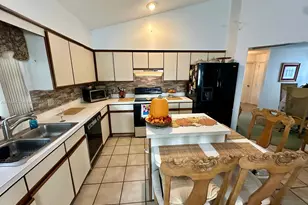 3799 Dunwich, Orlando, FL 32817 - Photo 9