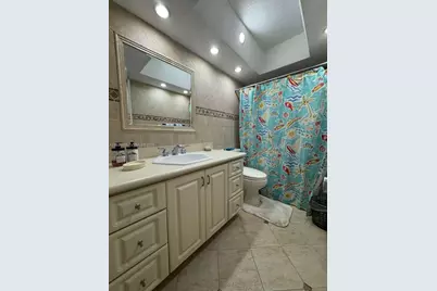 5005 Collins Ave #714, Miami Beach, FL 33140 - Photo 23