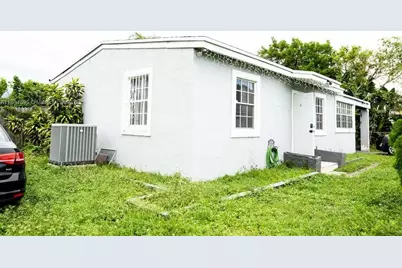 18040 NW 2nd Ct, Miami Gardens, FL 33169 - Photo 31