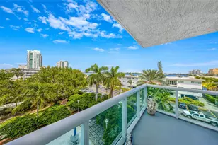 7910 Harbor Island Dr, North Bay Village, FL 33141 - Photo 1