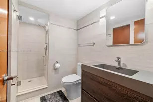 1865 S Ocean Dr, Hallandale Beach, FL 33009 - Photo 17