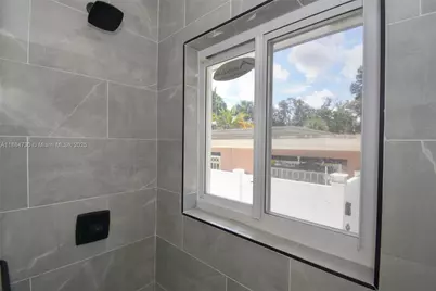 830 NW 19th Ter, Fort Lauderdale, FL 33311 - Photo 17