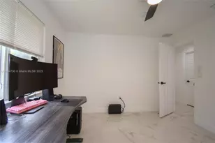 830 NW 19th Terrace, Fort Lauderdale, FL 33311 - Photo 23