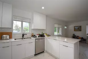 830 NW 19th Terrace, Fort Lauderdale, FL 33311 - Photo 9