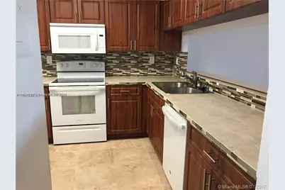 10288 NW 9th St Cir #205, Miami, FL 33172 - Photo 5