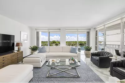 5660 Collins Ave #8D, Miami Beach, FL 33140 - Photo 3