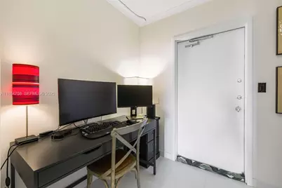 5660 Collins Ave #8D, Miami Beach, FL 33140 - Photo 23