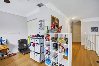 18551 NW 14th St, Pembroke Pines, FL 33029 - Photo 25