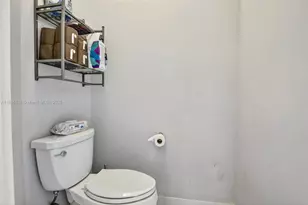 18551 NW 14th St, Pembroke Pines, FL 33029 - Photo 21