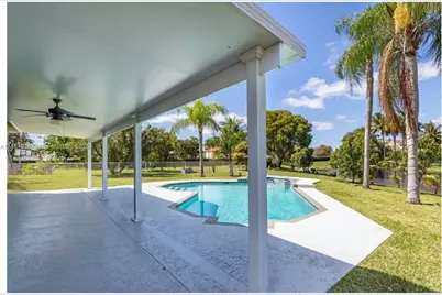 18551 NW 14th St, Pembroke Pines, FL 33029 - Photo 35
