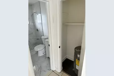 6025 Polk St #2, Hollywood, FL 33024 - Photo 7